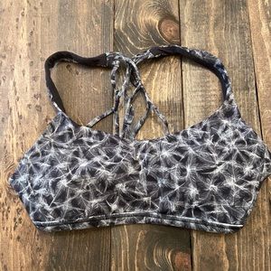 lululemon bra size 2